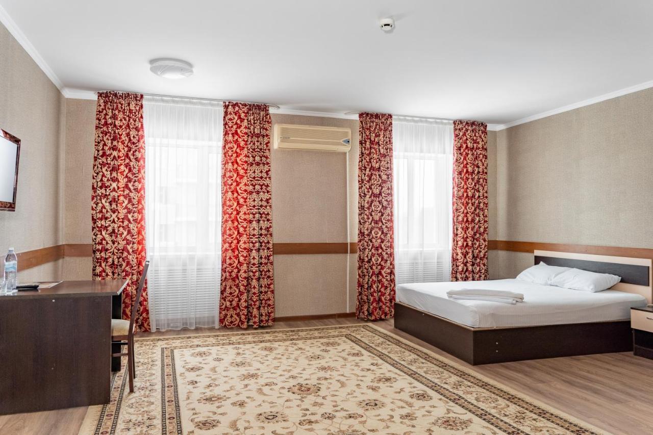 Azamat Hotel Astana Dış mekan fotoğraf